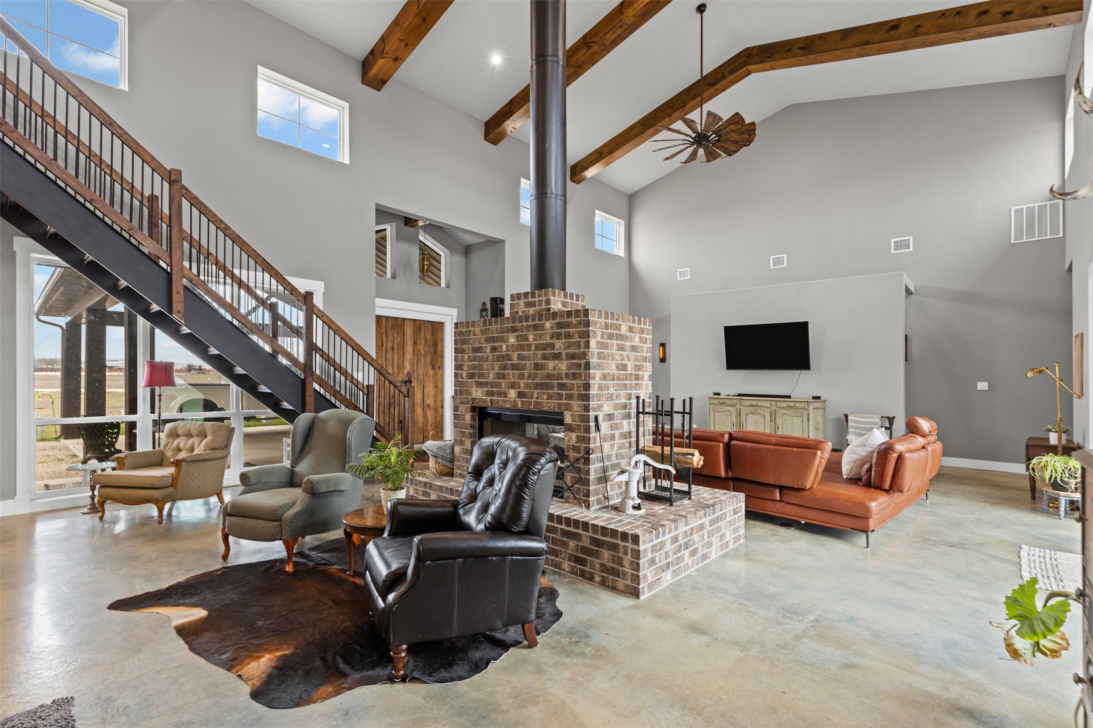 201 West Road Waxahachie TX 75165