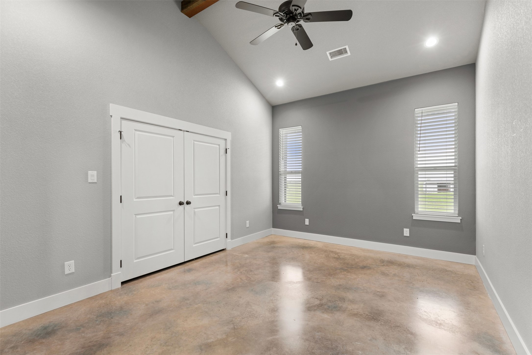 201 West Road Waxahachie TX 75165