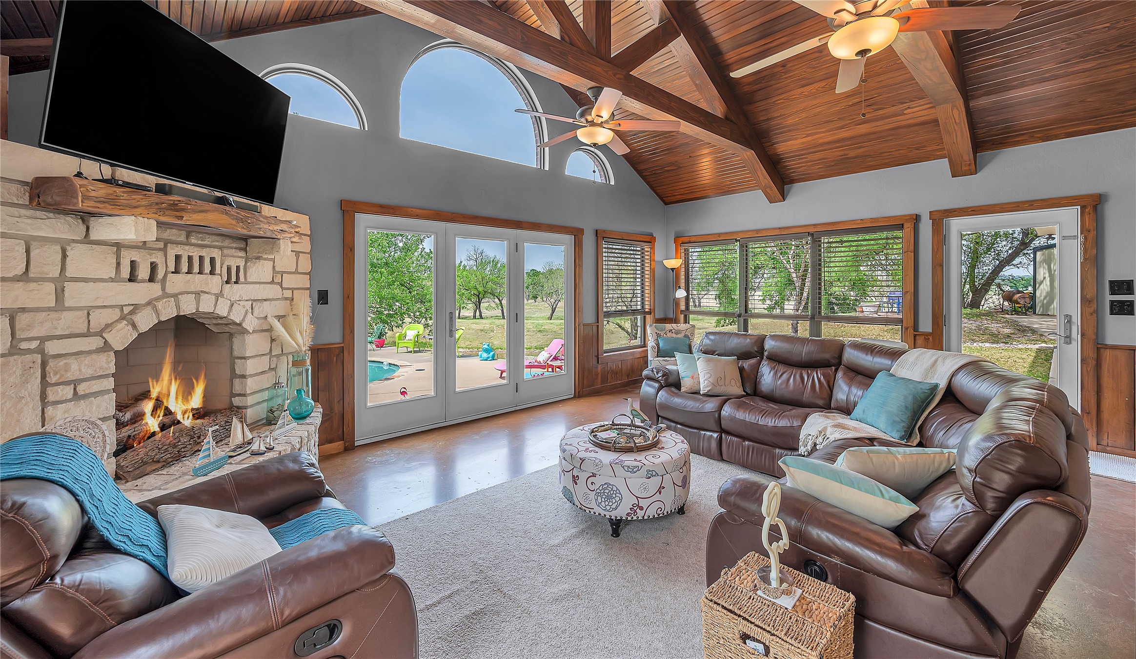 310 County Road 4285 Valley Mills TX 76689