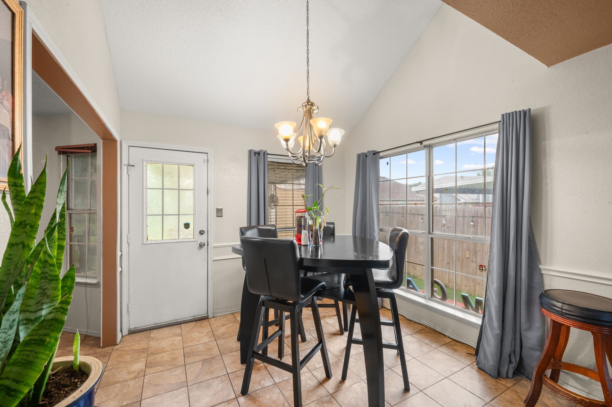 916 Danforth Place Arlington TX 76017