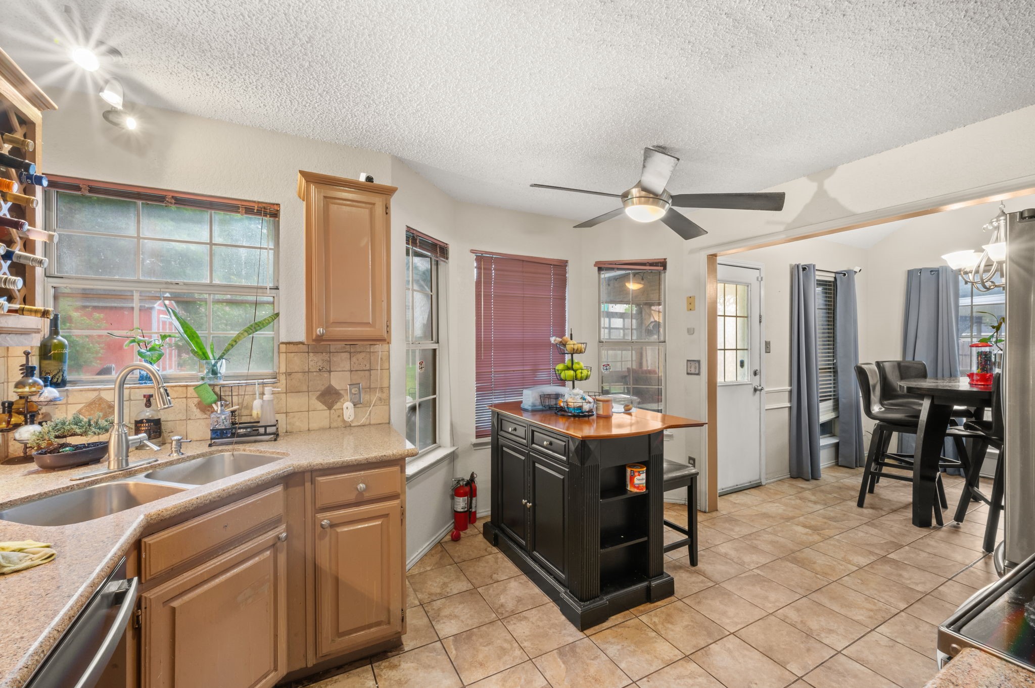 916 Danforth Place Arlington TX 76017