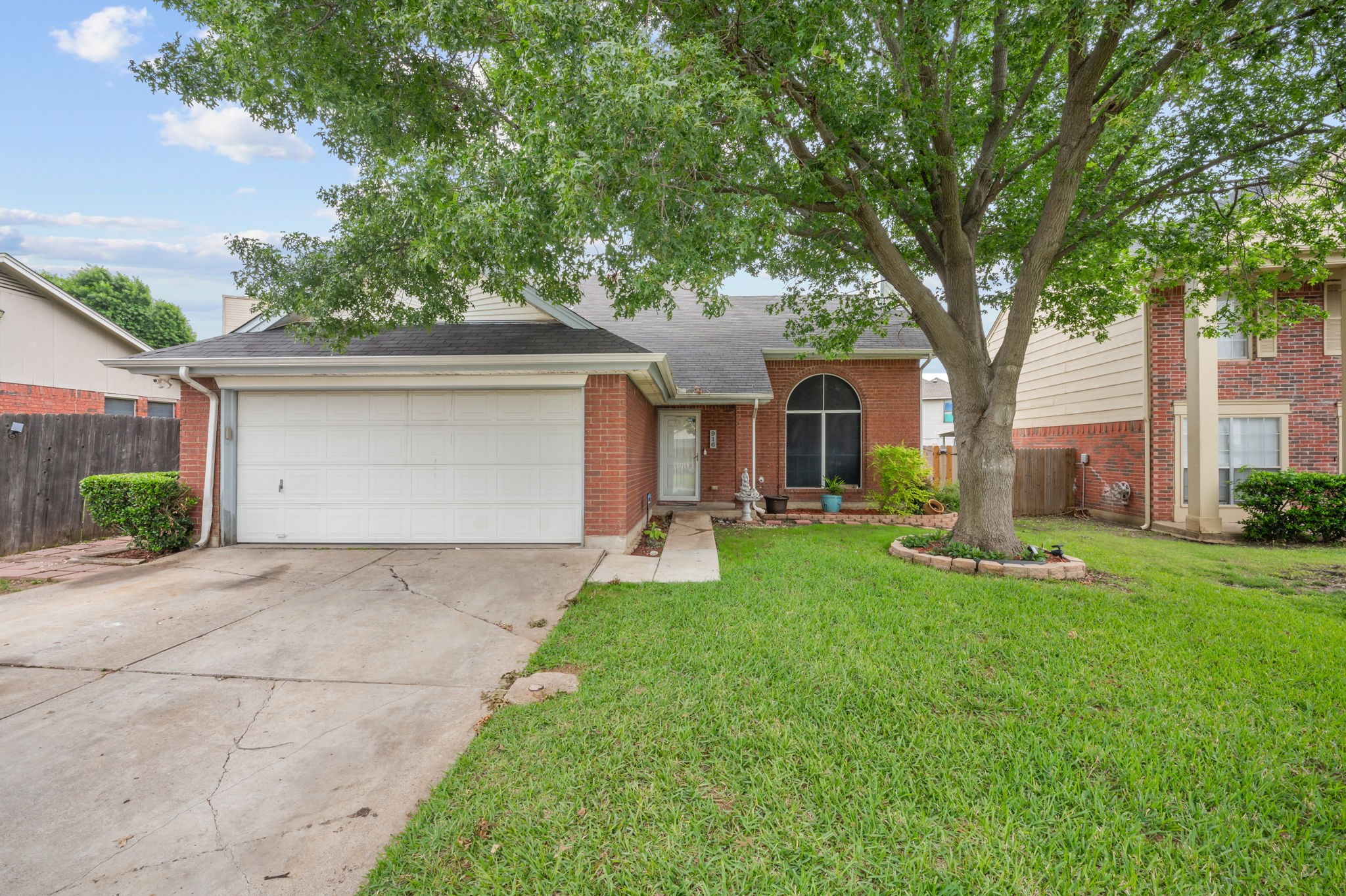 916 Danforth Place Arlington TX 76017