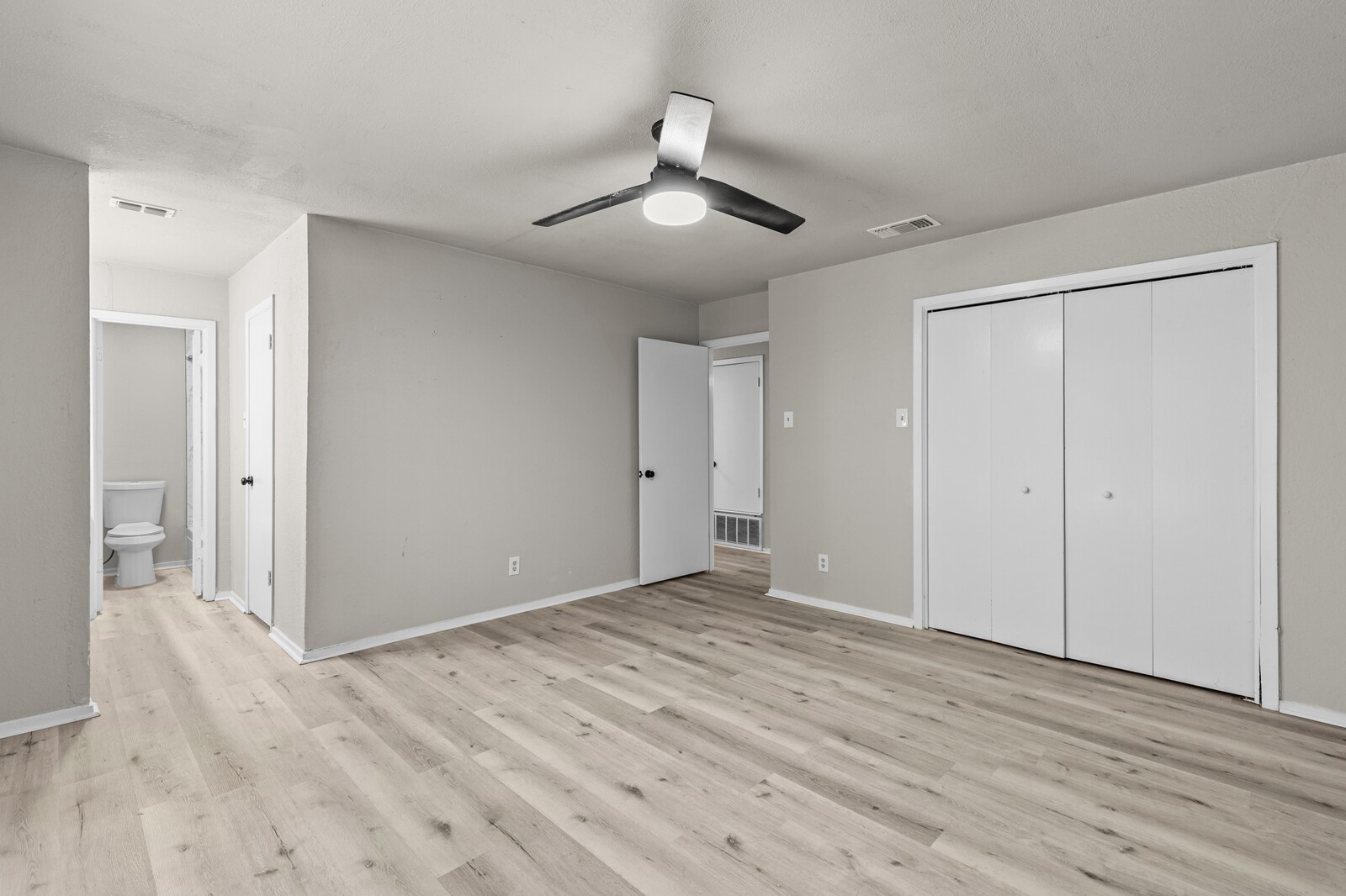 1700 Laurel Lake Drive Waco TX 76710