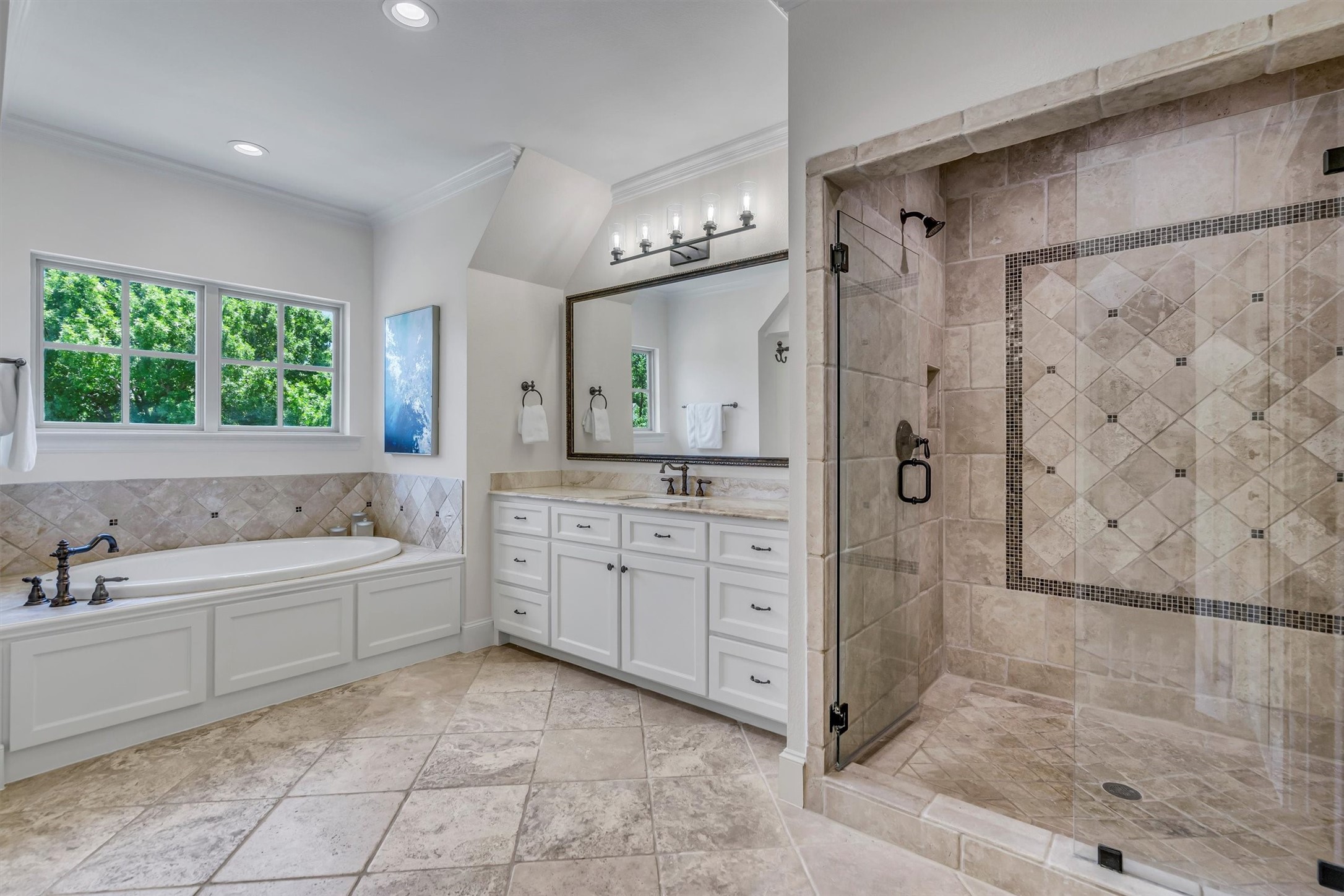 6811 Deloache Avenue Dallas TX 75225
