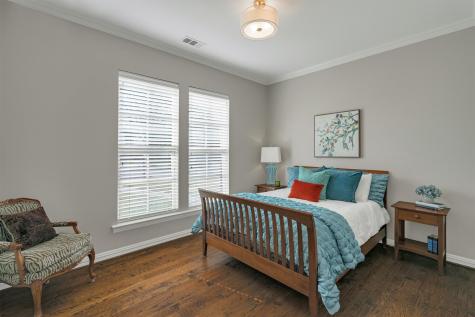 6811 Deloache Avenue Dallas TX 75225