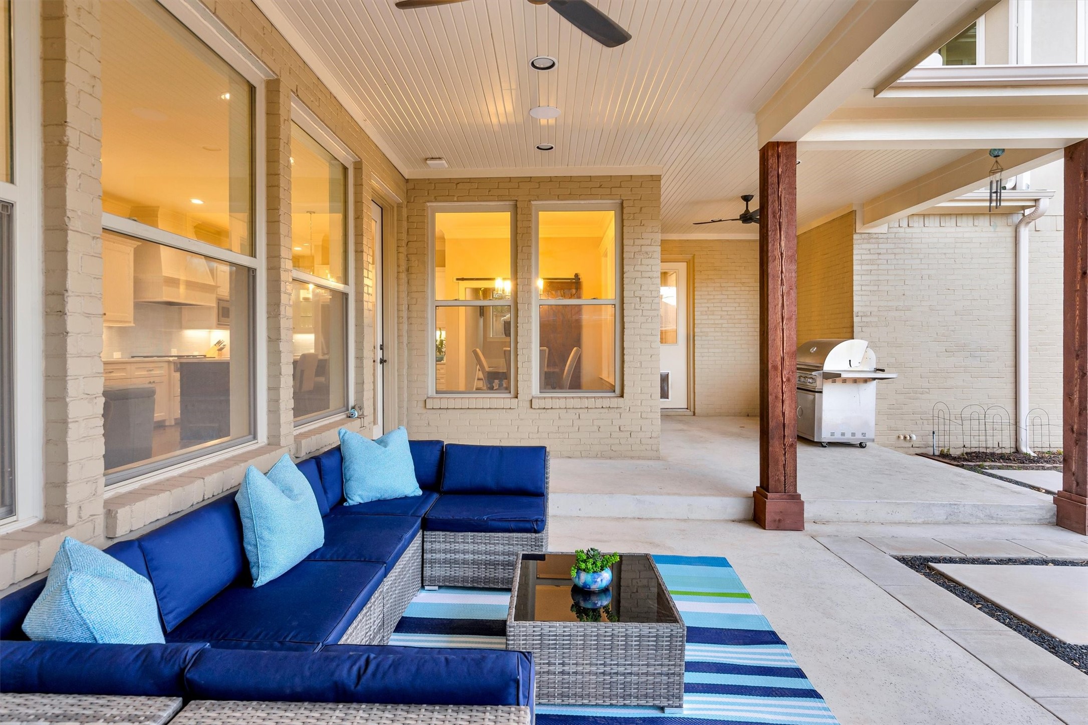 6811 Deloache Avenue Dallas TX 75225