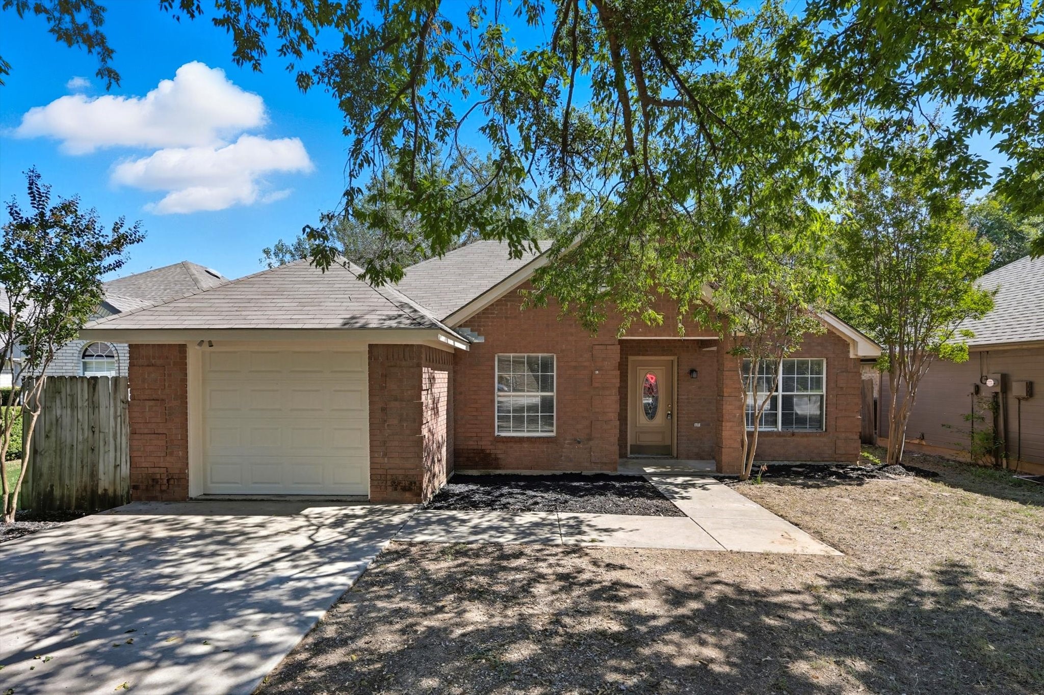 518 Leuty Street Justin TX 76247