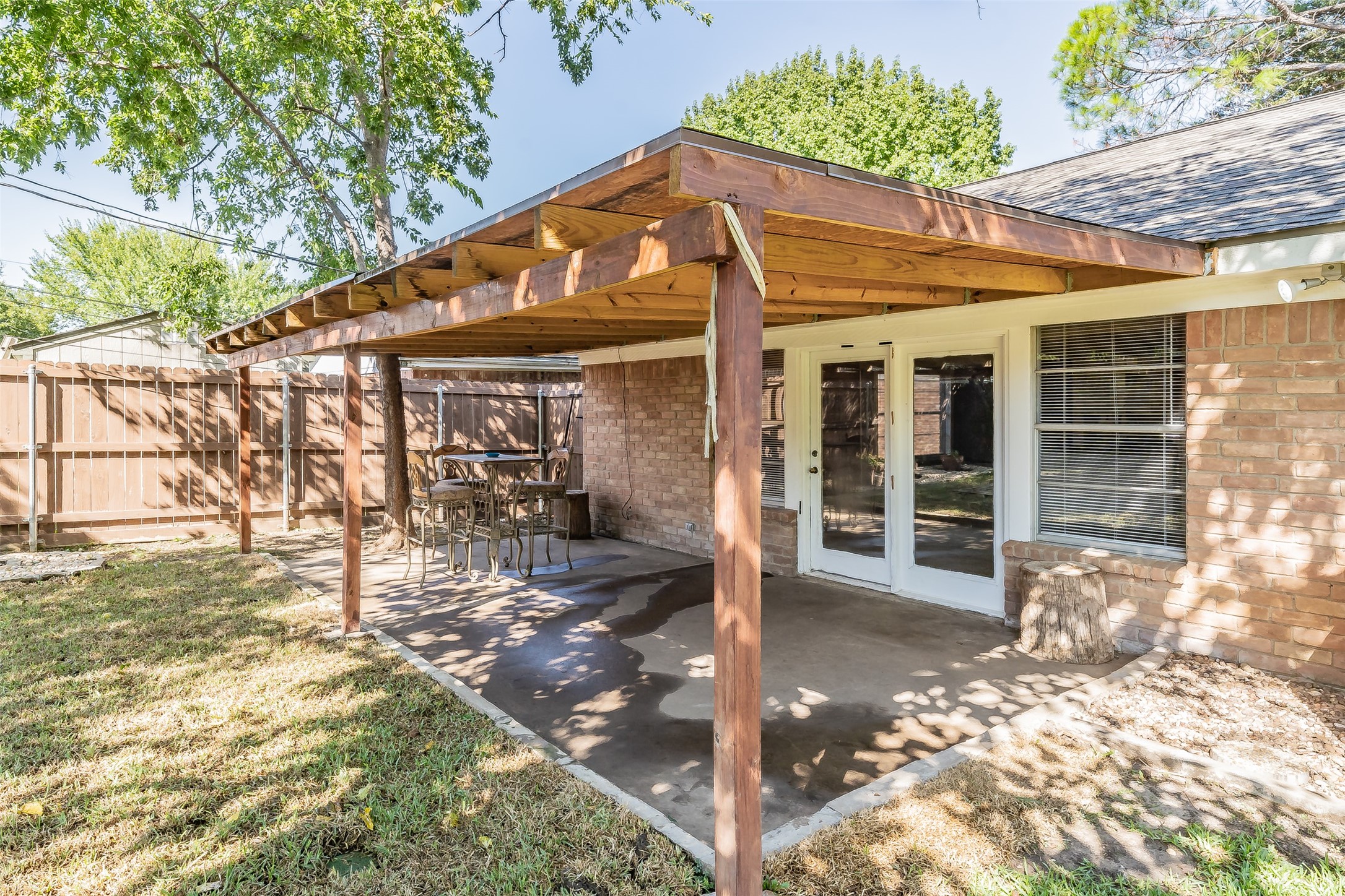 821 Prestwick Street Bedford TX 76022