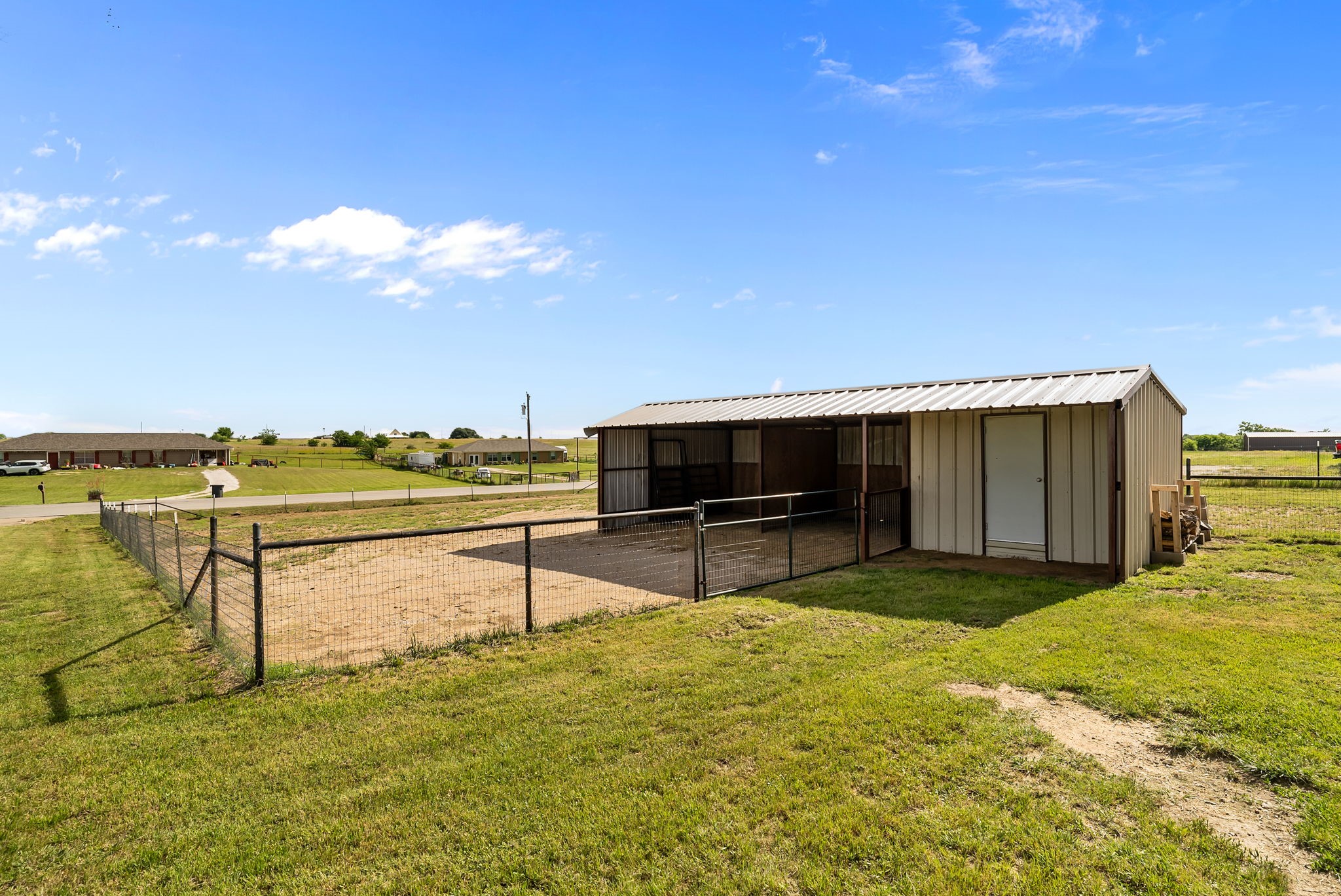 115 Blue Castle Court Weatherford TX 76088
