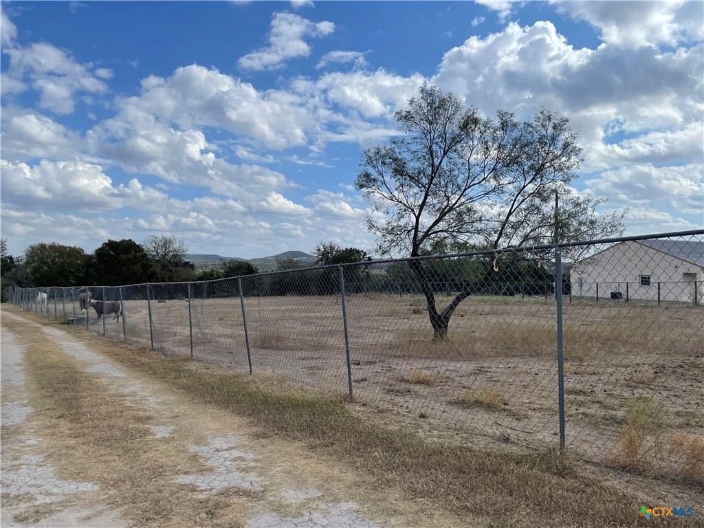 1286 County Road 3300 Kempner TX 76539