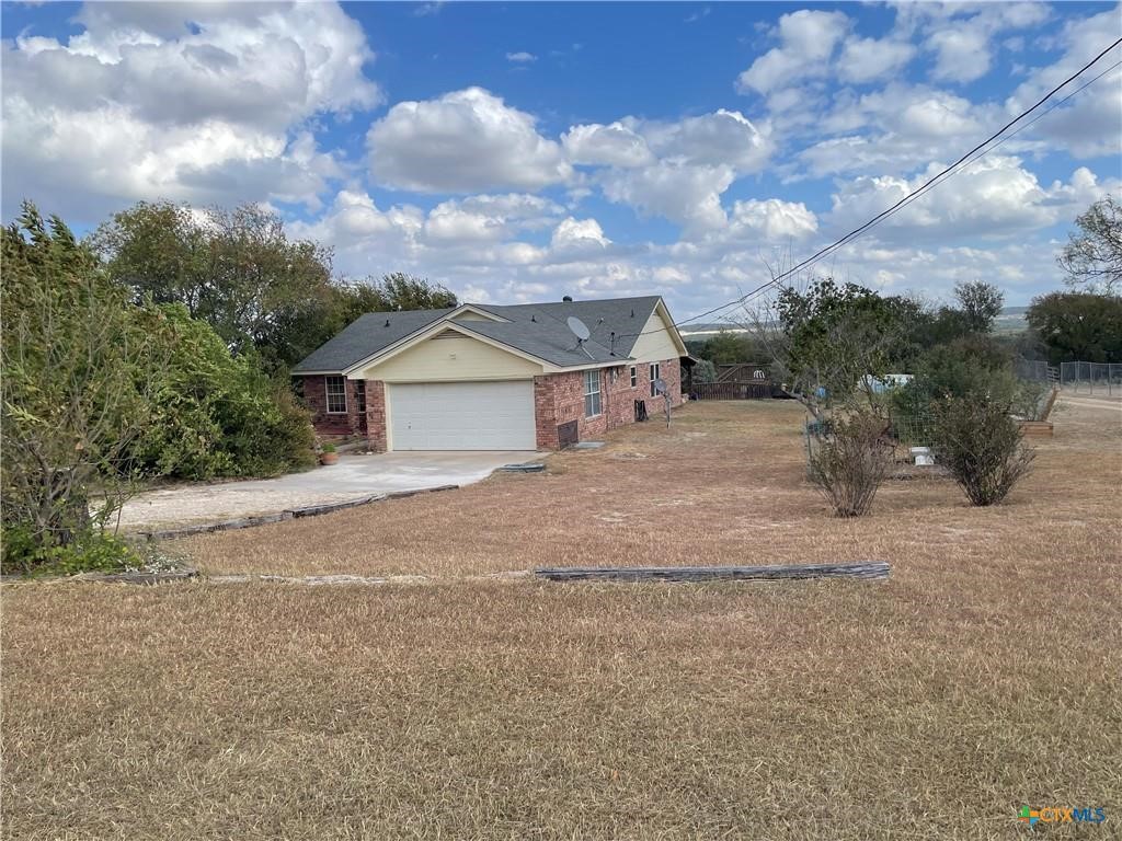 1286 County Road 3300 Kempner TX 76539