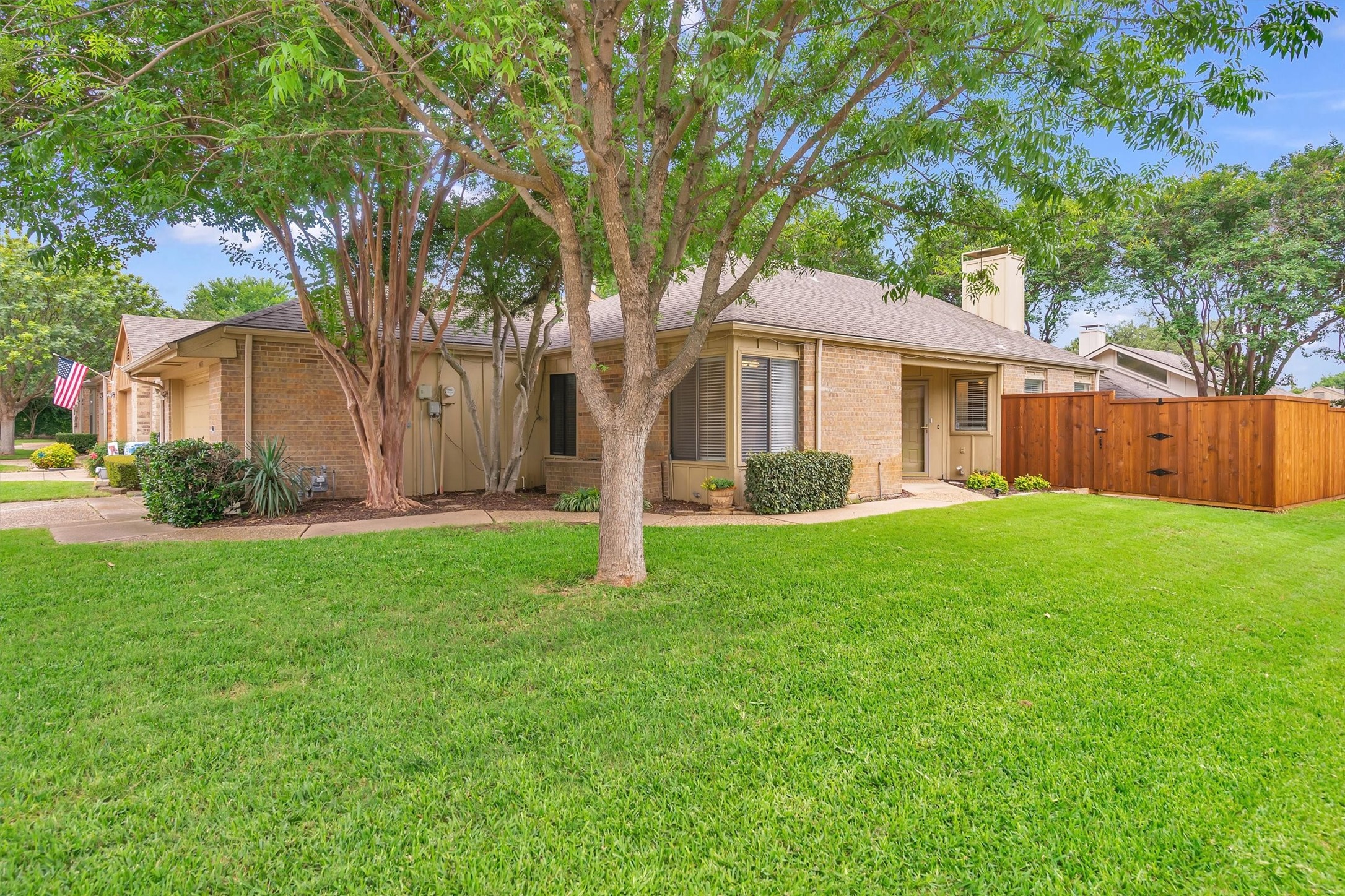 4173 Rosser Square Dallas TX 75244