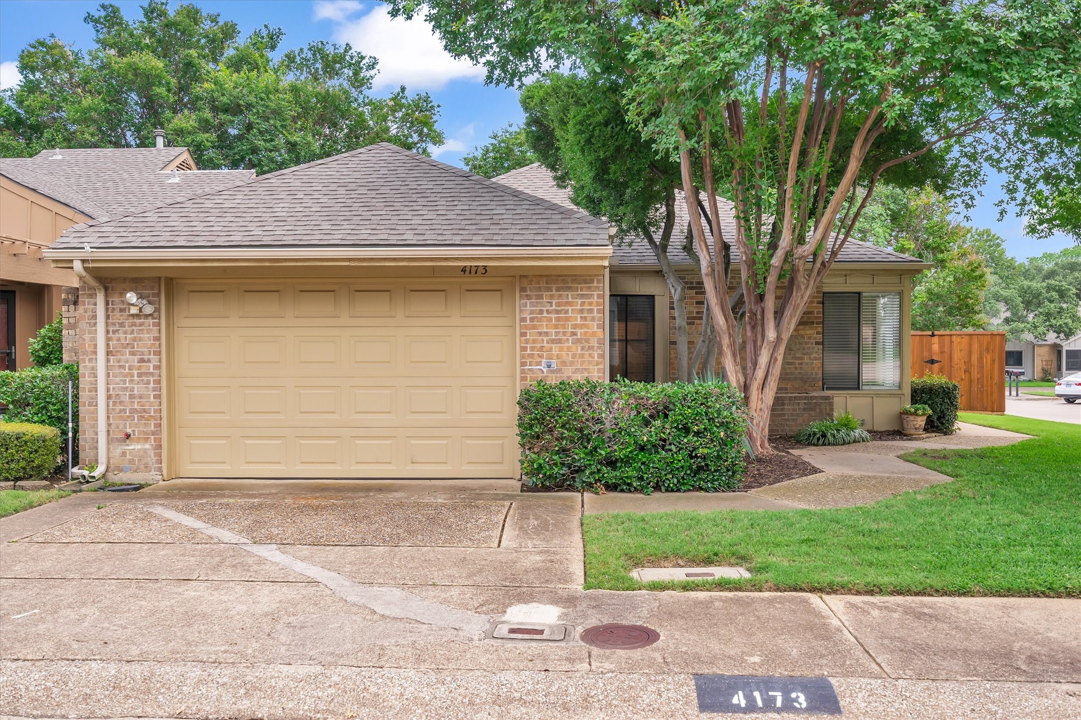 4173 Rosser Square Dallas TX 75244