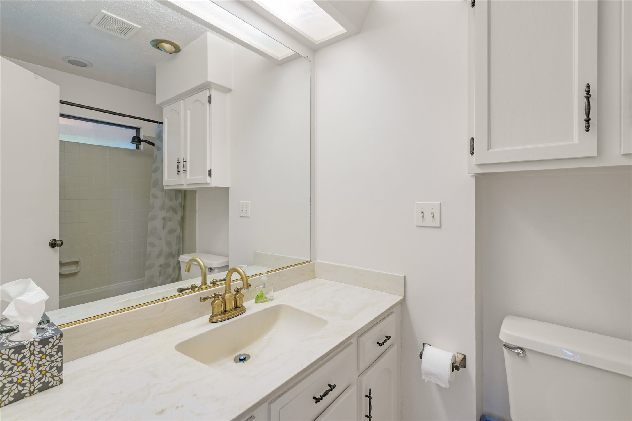 4173 Rosser Square Dallas TX 75244
