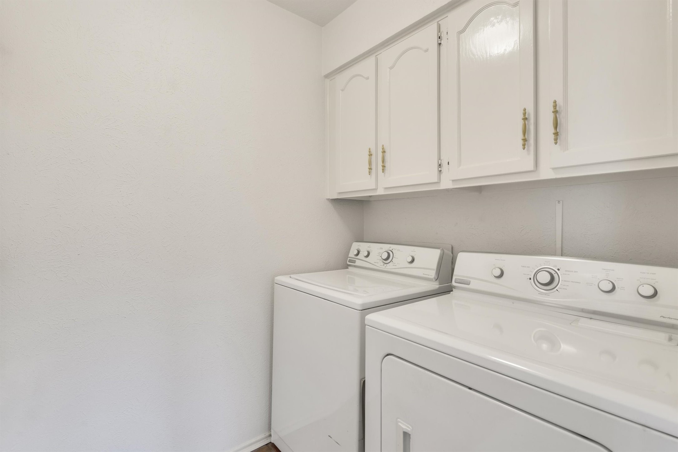 4173 Rosser Square Dallas TX 75244