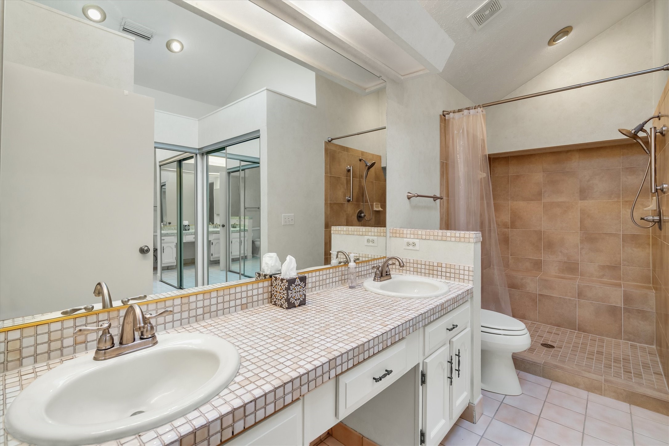 4173 Rosser Square Dallas TX 75244