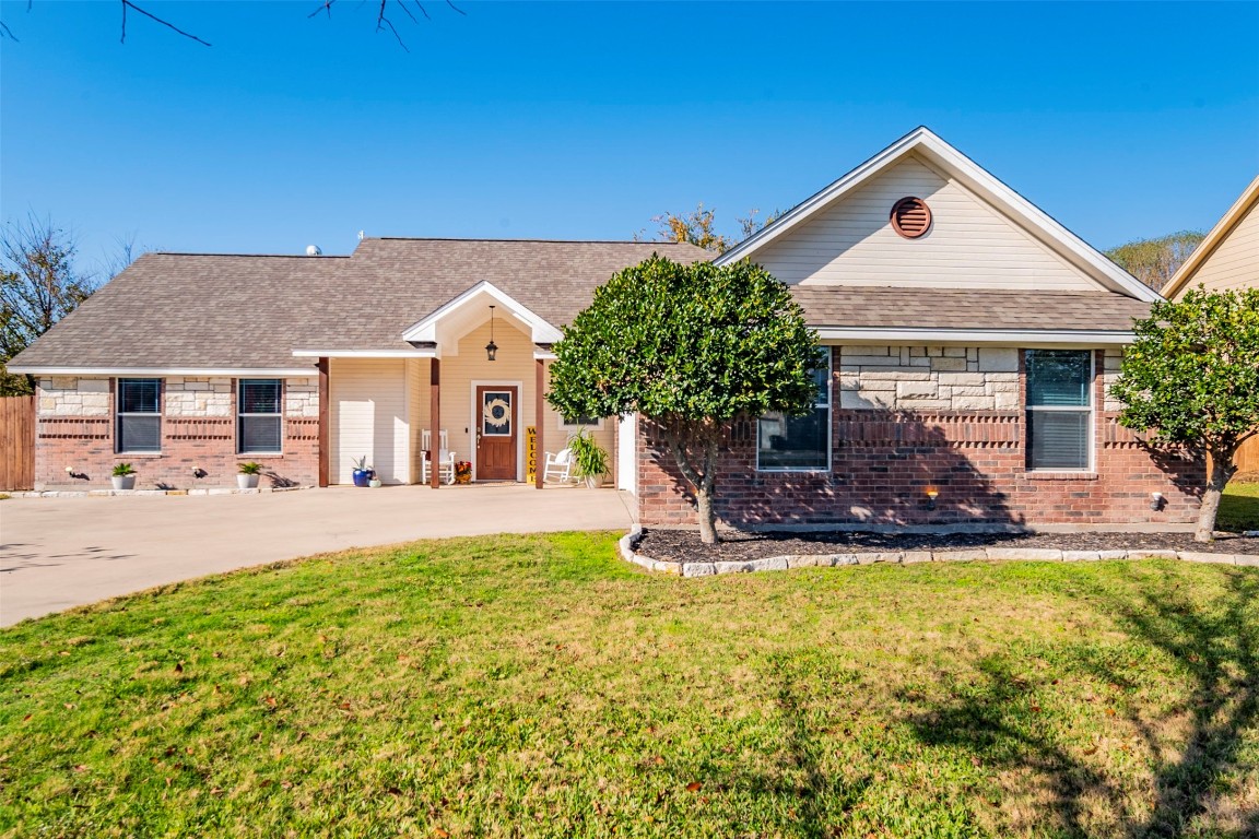 136 Sun Valley Lane Weatherford TX 76087