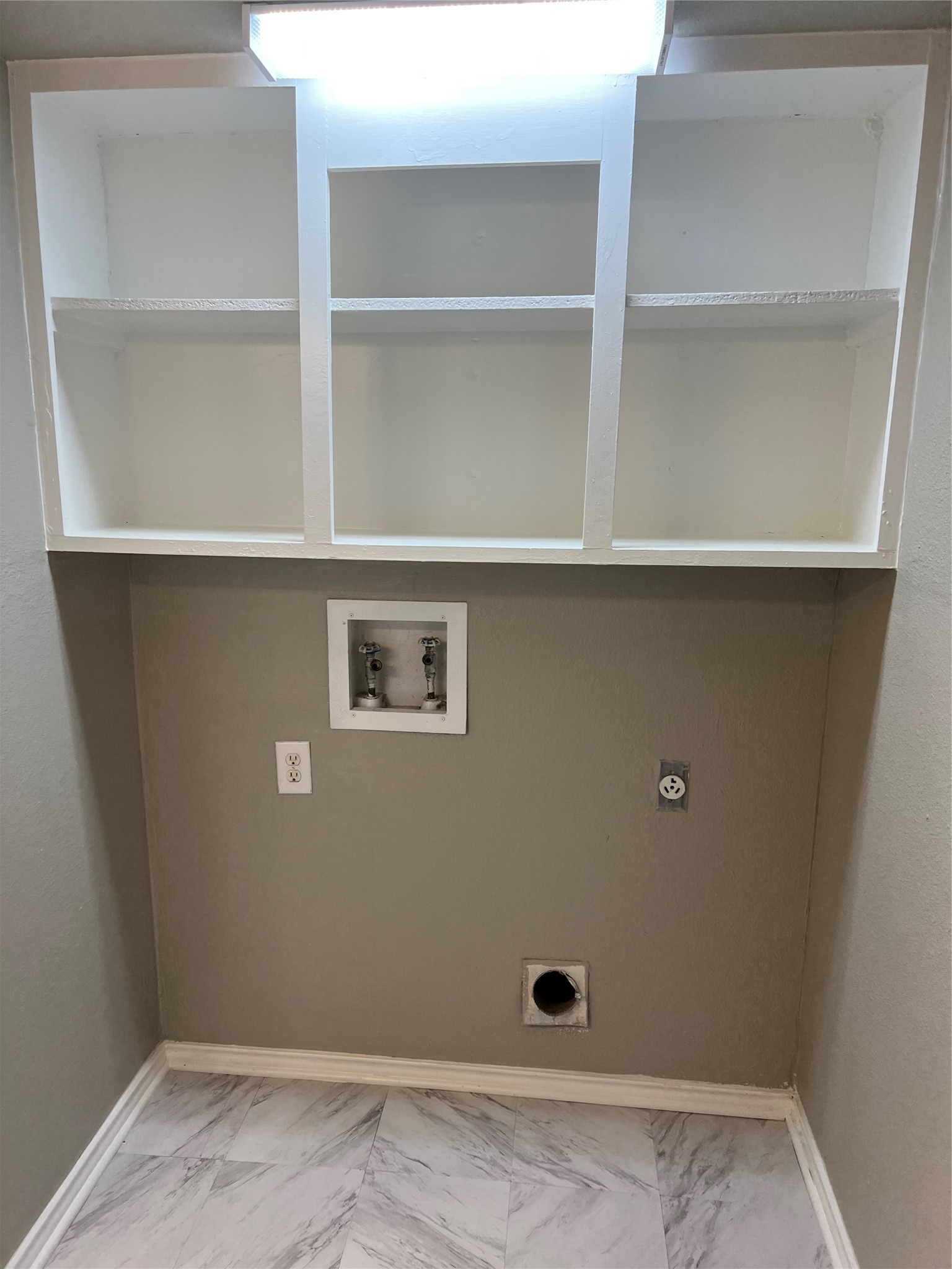 324 W Young Street Howe TX 75459