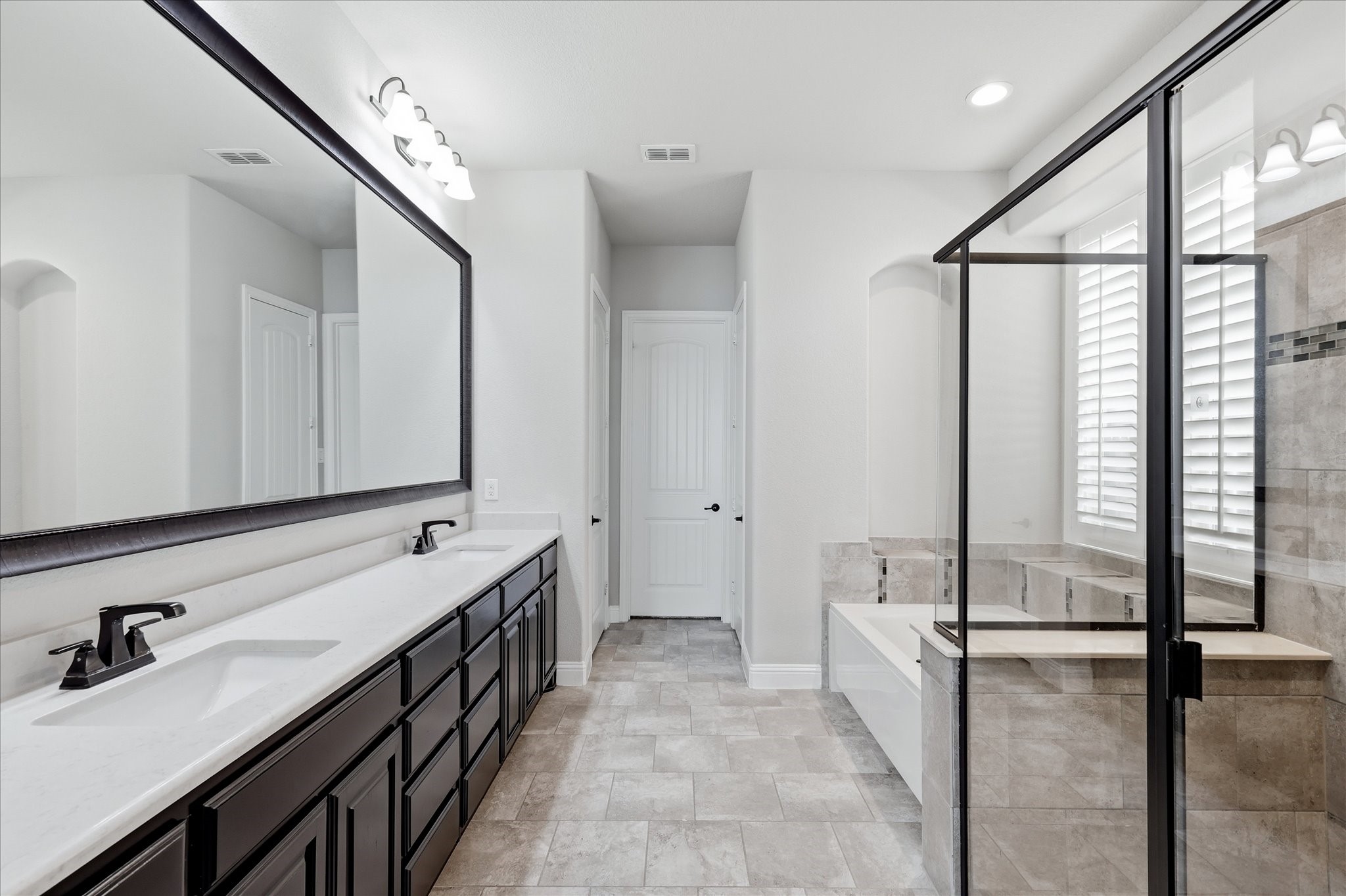 6816 Westbury Drive North Richland Hills TX 76180
