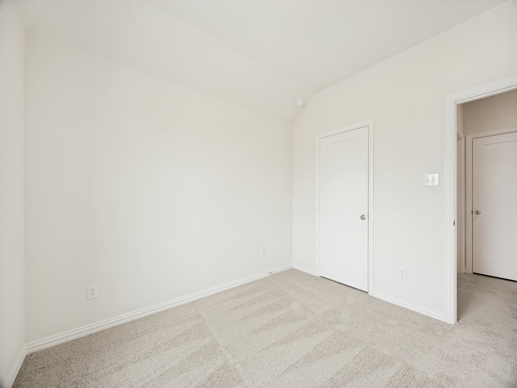 936 S Holly Avenue Sherman TX 75092