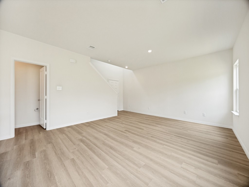 936 S Holly Avenue Sherman TX 75092