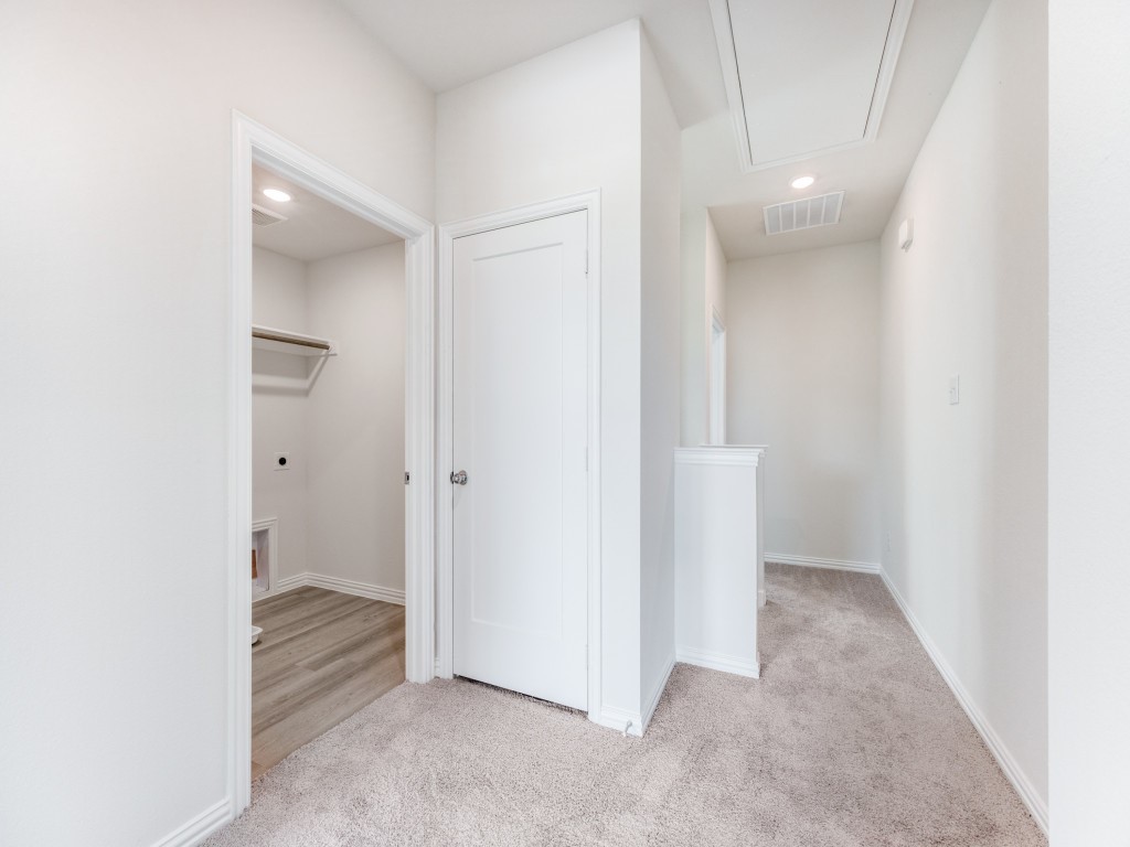 936 S Holly Avenue Sherman TX 75092
