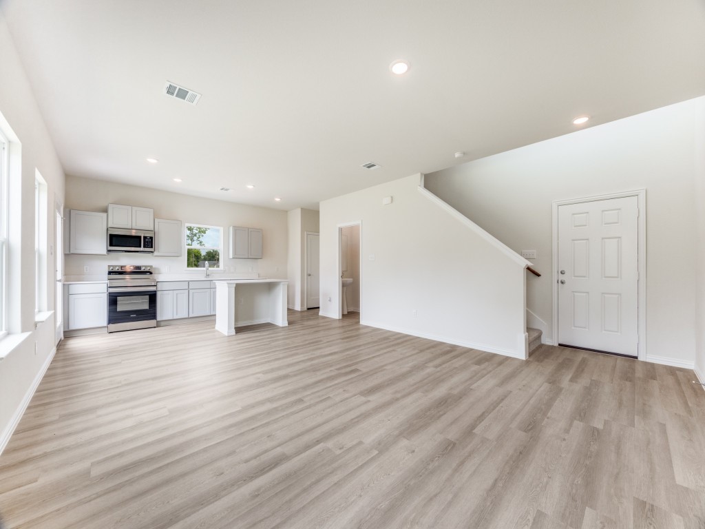 936 S Holly Avenue Sherman TX 75092