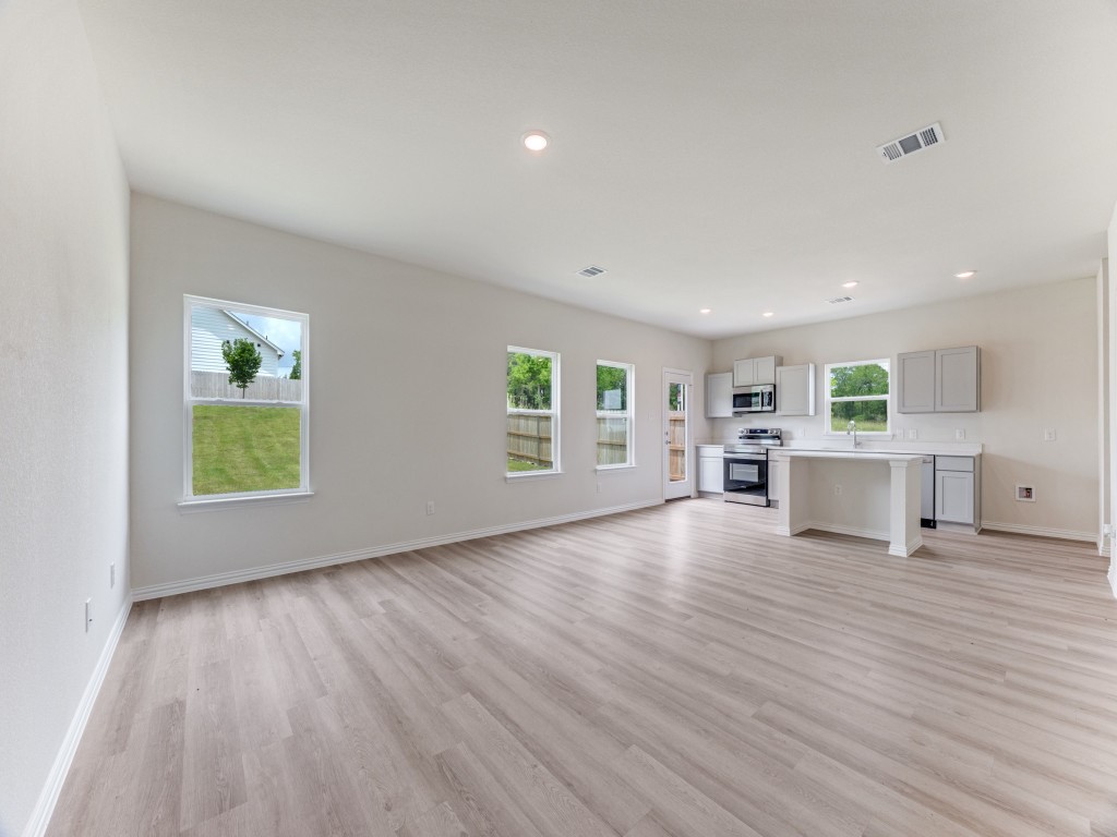 936 S Holly Avenue Sherman TX 75092