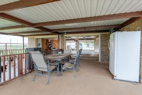 199 Willingham Loop Seymour TX 76380