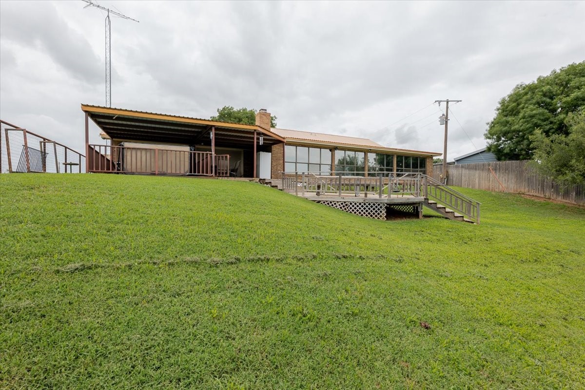 199 Willingham Loop Seymour TX 76380