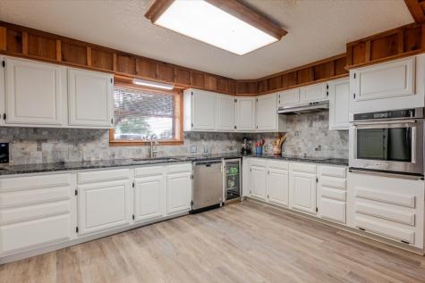 199 Willingham Loop Seymour TX 76380