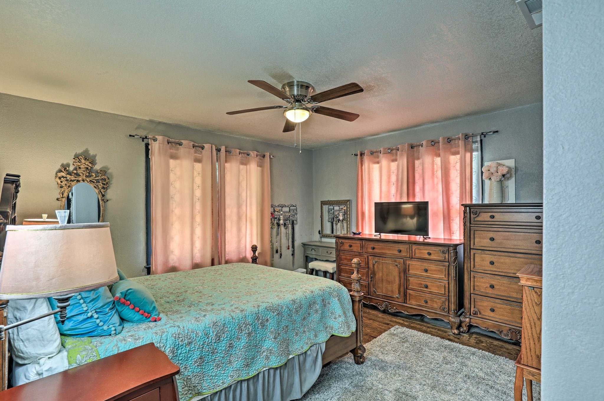 9886 Lake Haven Circle Fort Worth TX 76108