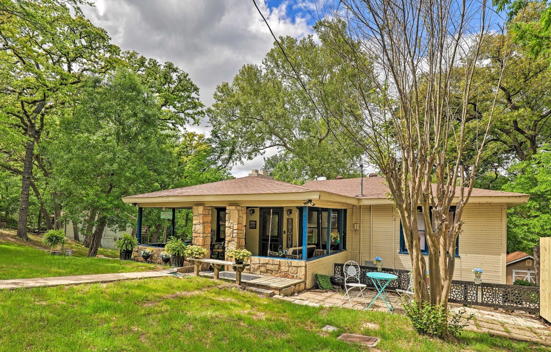 9886 Lake Haven Circle Fort Worth TX 76108