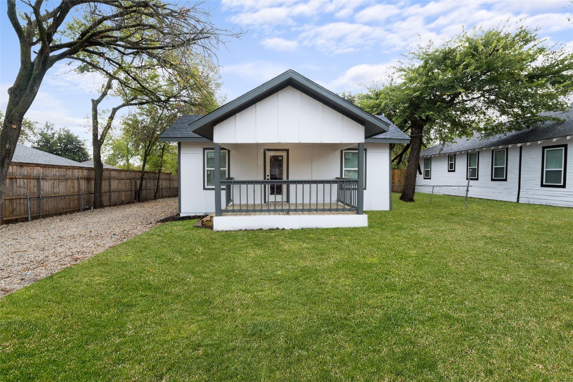 8812 Old Homestead Drive Dallas TX 75217