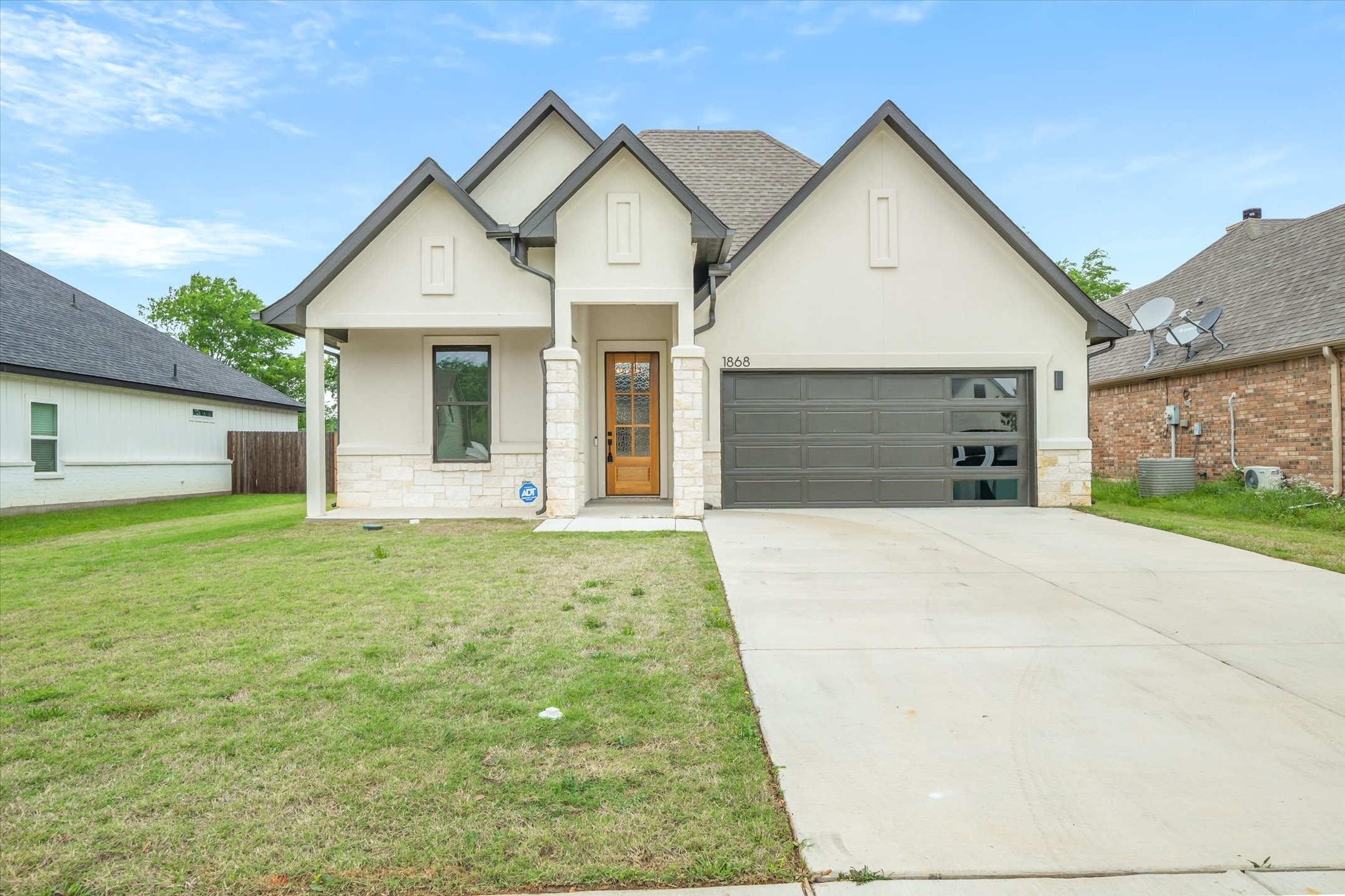 1868 Meadowview Canton TX 75103