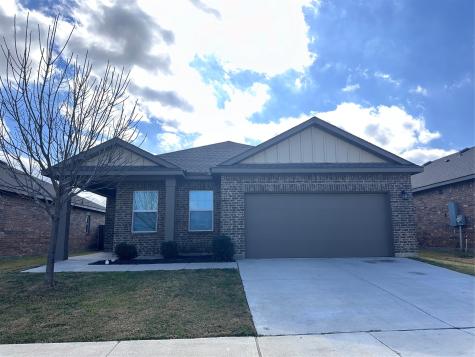 1617 Braeburn Lane Fort Worth TX 76052