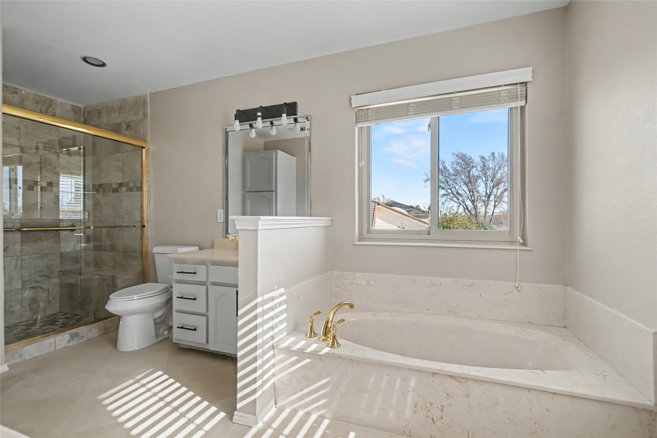 30 Crestwood Drive Trophy Club TX 76262