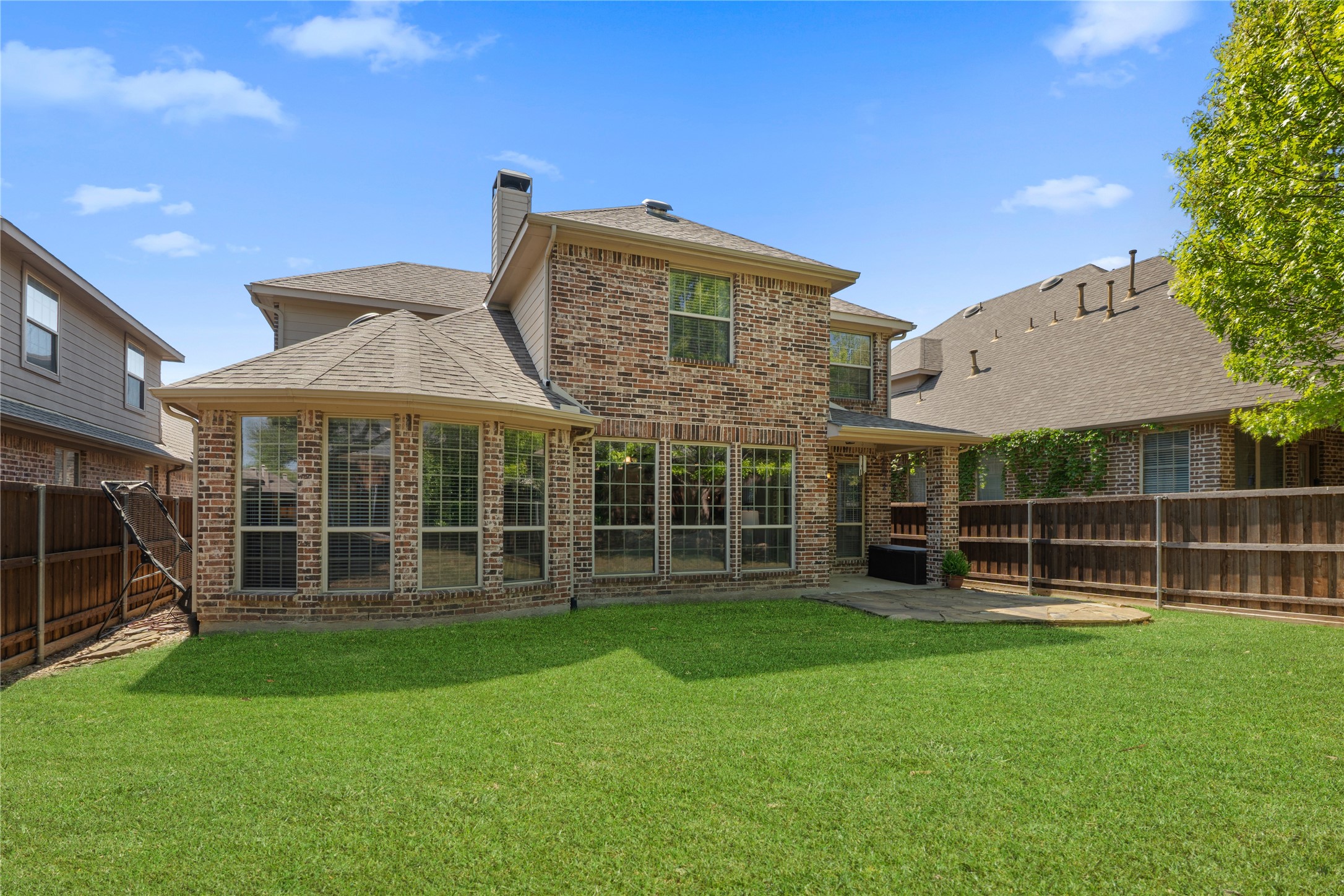 8008 Rocky Mountain Lane Mckinney TX 75070
