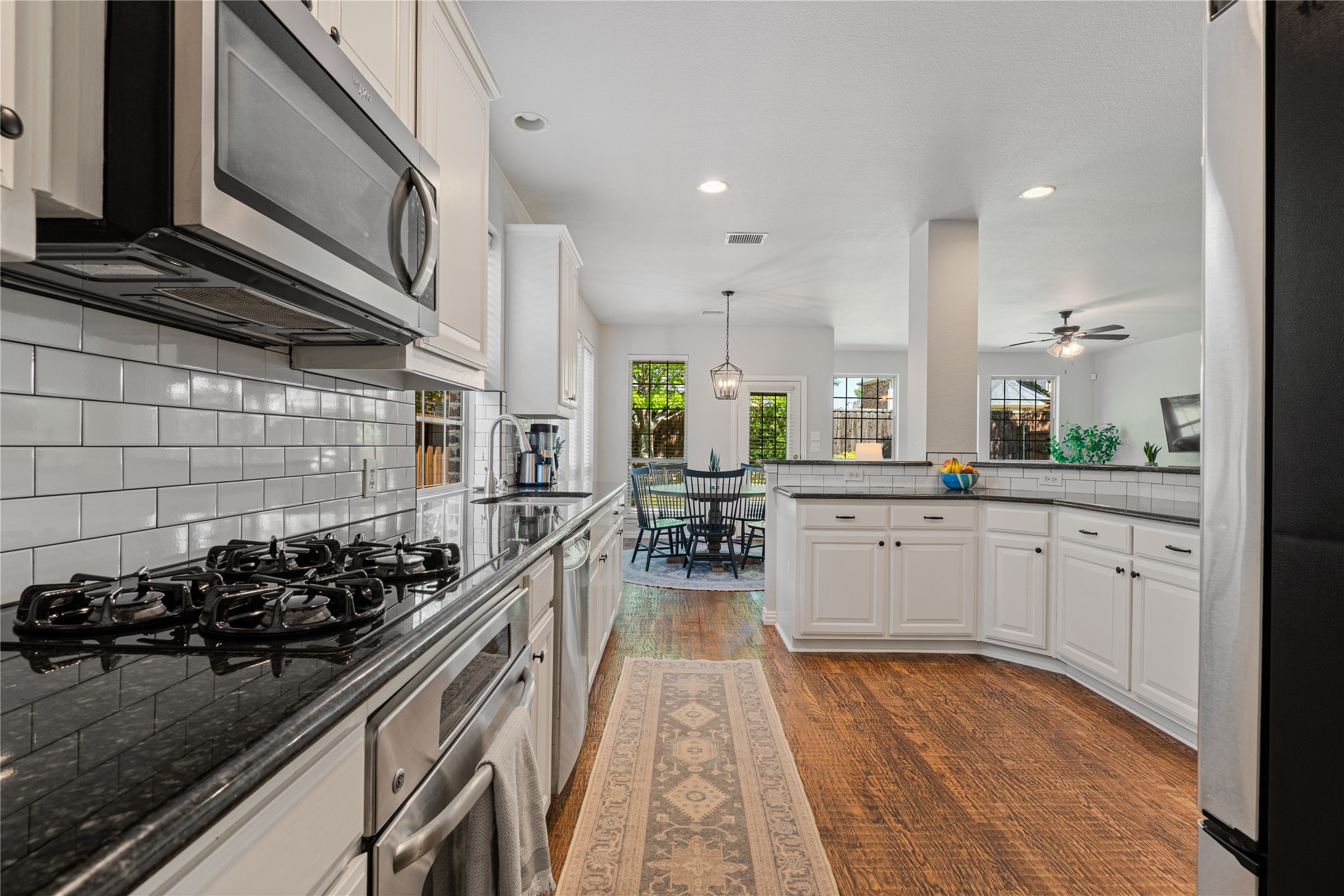 8008 Rocky Mountain Lane Mckinney TX 75070
