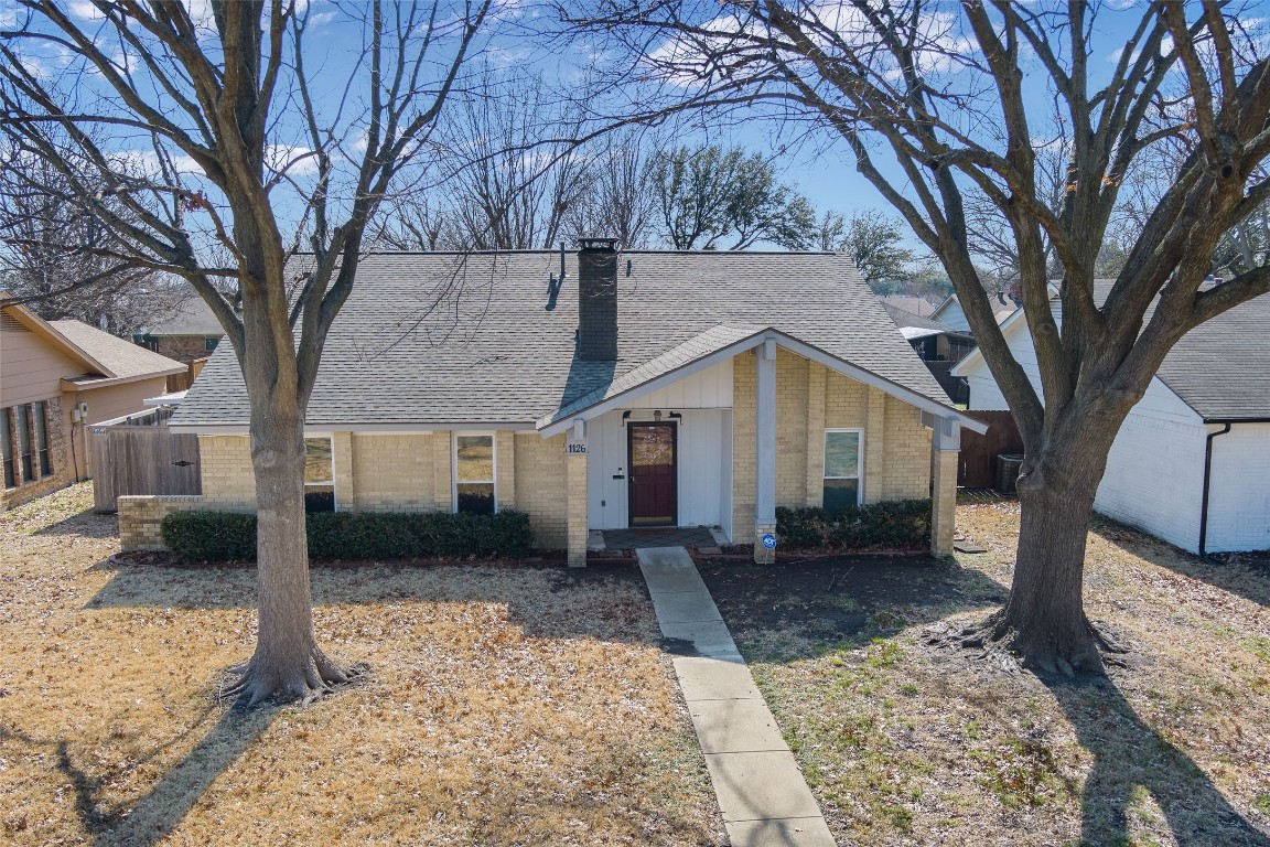 1126 Westminster Lane Garland TX 75040