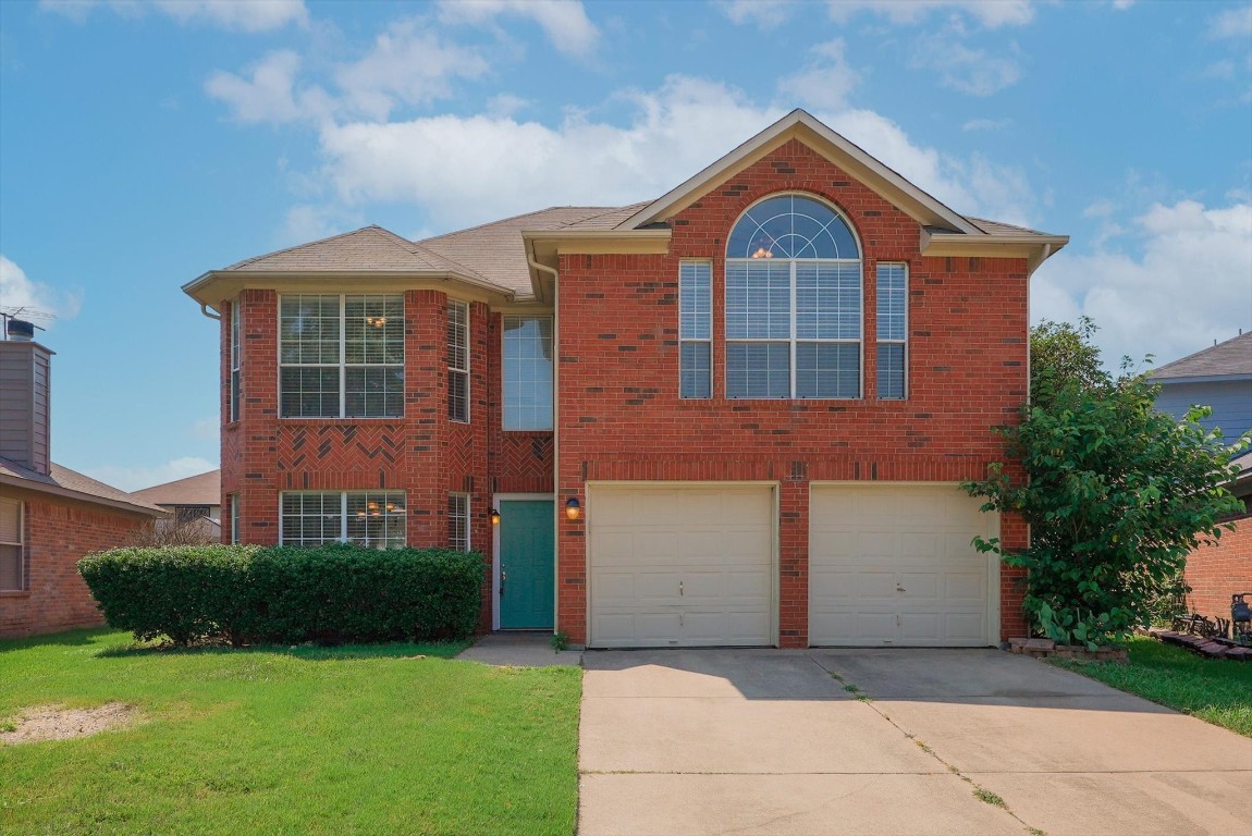 1105 Highland Station Drive Saginaw TX 76131