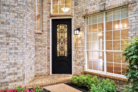 305 Waterside Drive Irving TX 75063