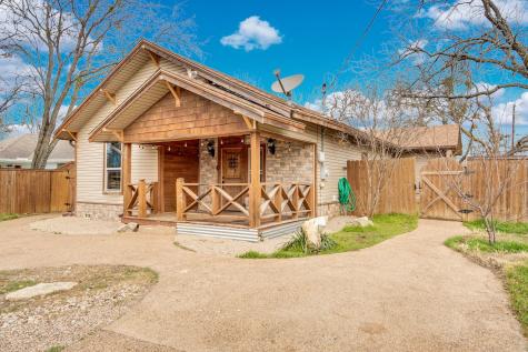 200 W Davis Avenue Alvarado TX 76009