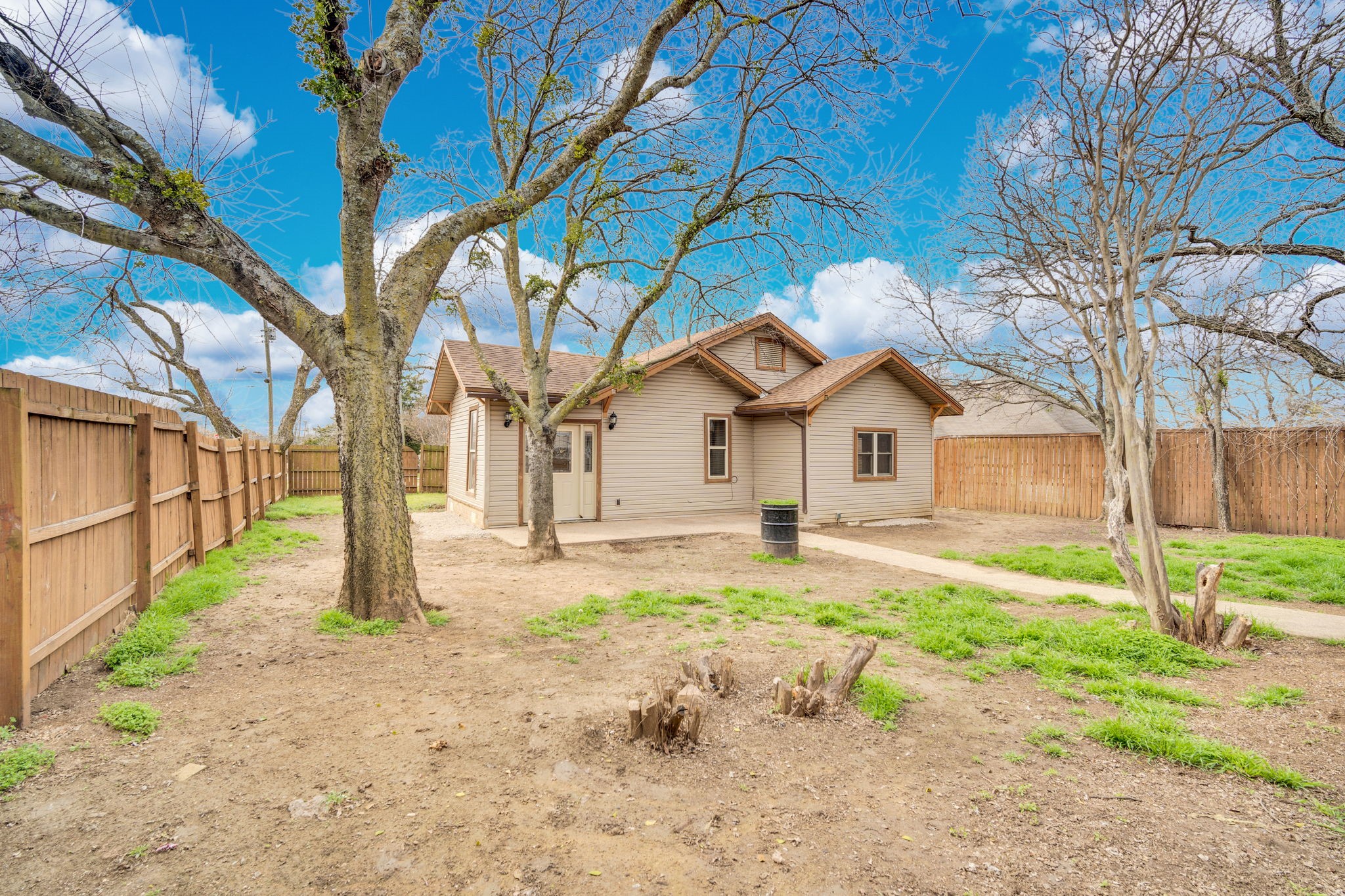 200 W Davis Avenue Alvarado TX 76009