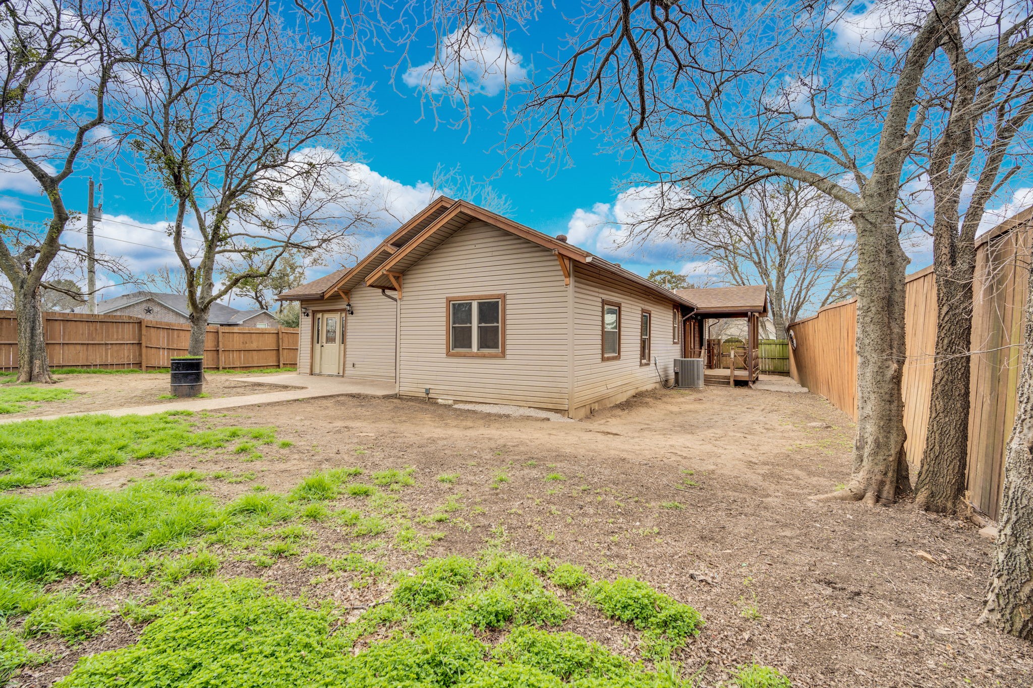 200 W Davis Avenue Alvarado TX 76009