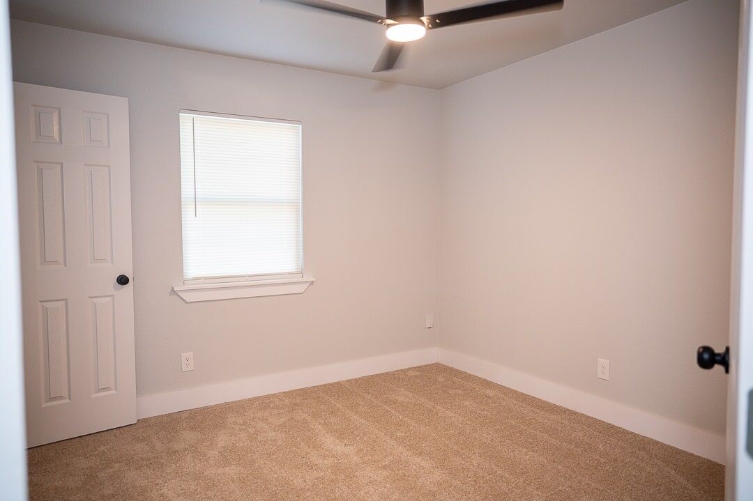 4006 June Drive Dallas TX 75211