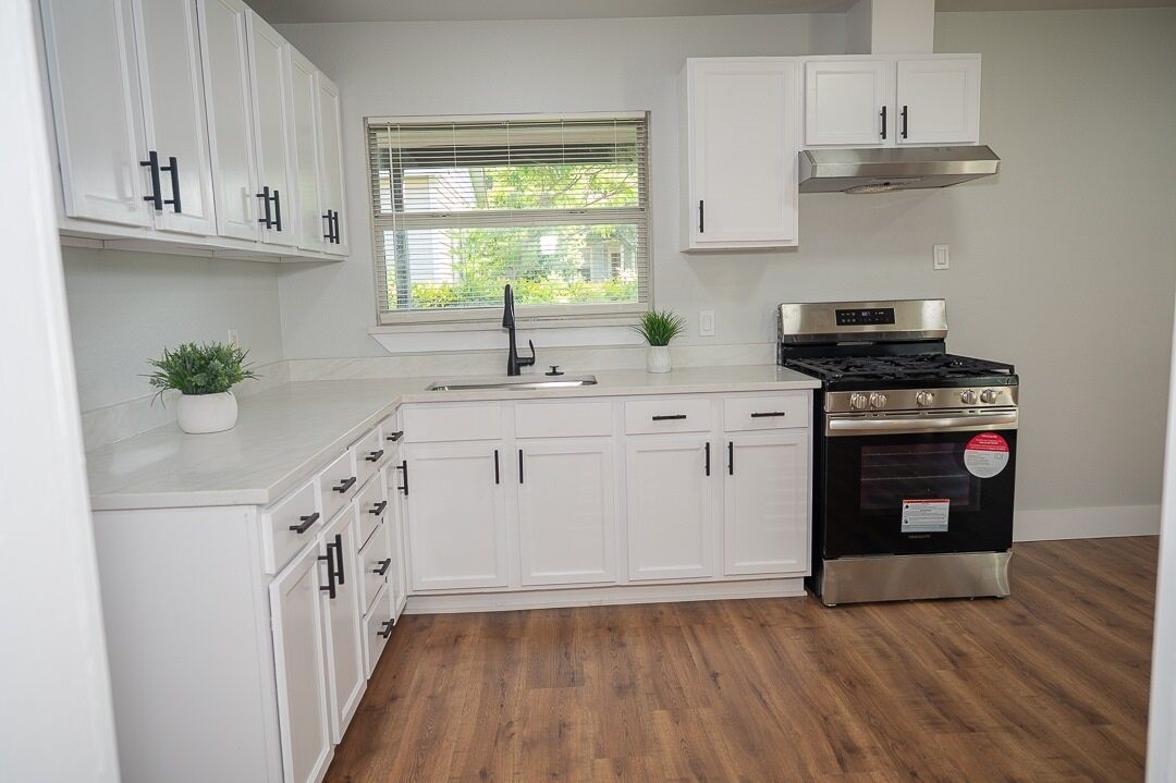 4006 June Drive Dallas TX 75211