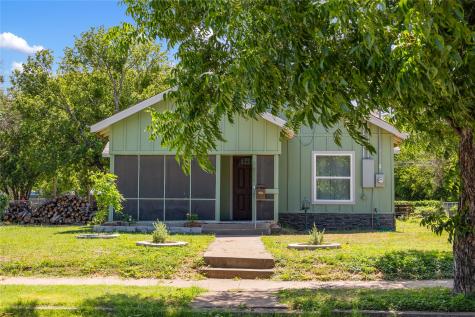 1811 Durham Avenue Brownwood TX 76801