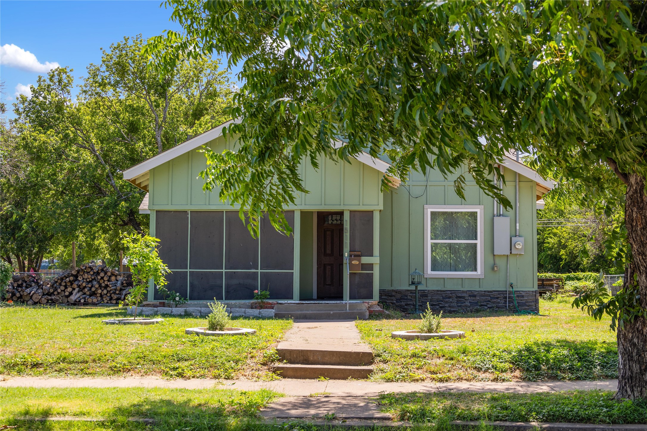 1811 Durham Avenue Brownwood TX 76801