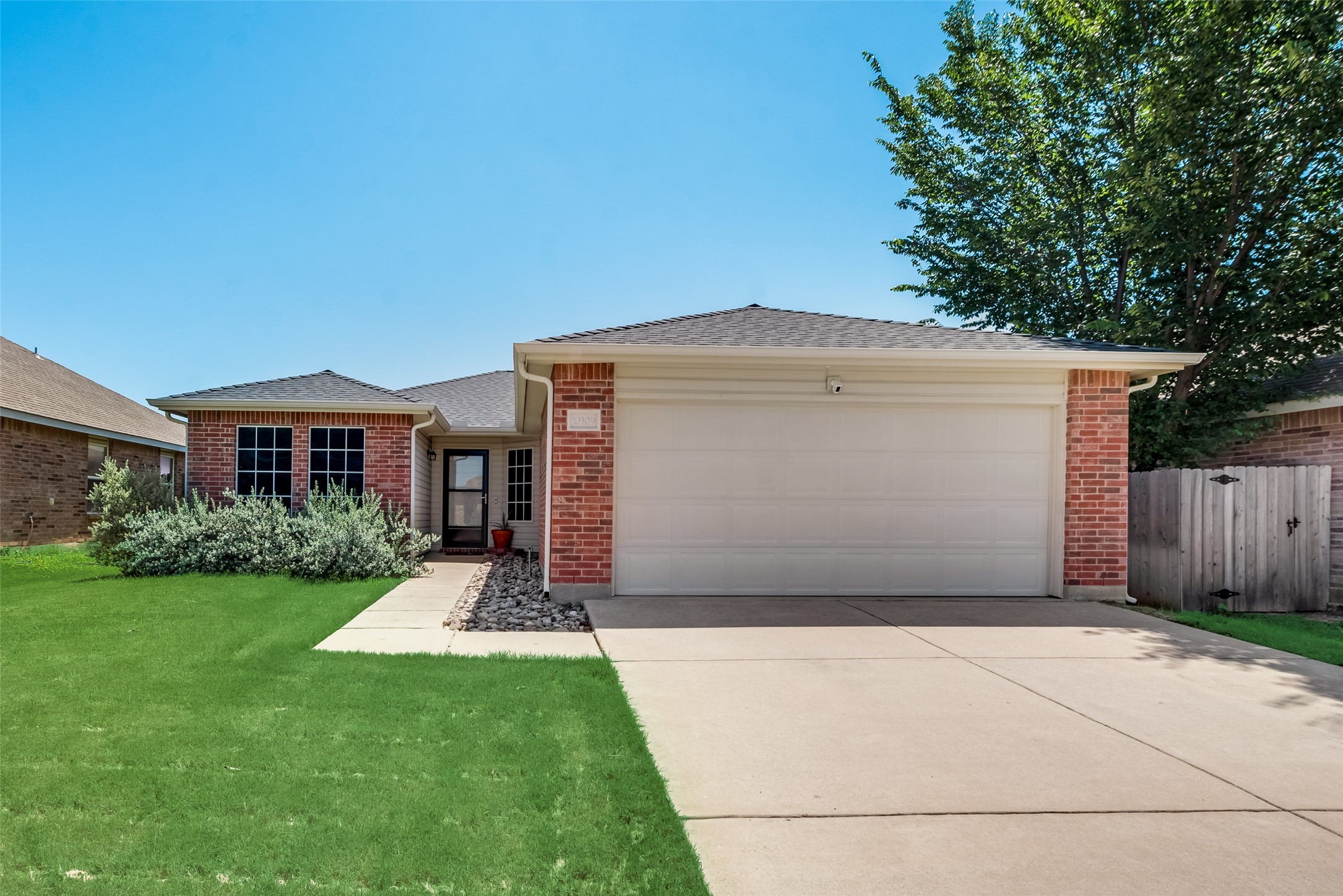 10309 Roosevelt Gap Court Fort Worth TX 76140